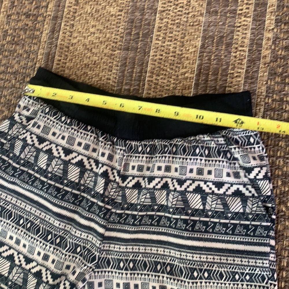 Cute pants - Picture 3 of 3